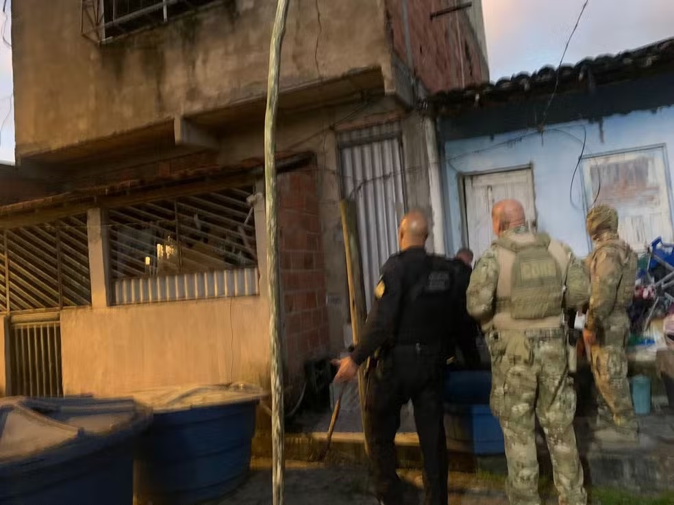 Operação policial prende oito por tráfico e homicídios em Salvador