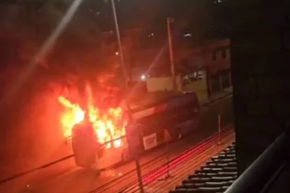 Polícia busca autores de ataque a ônibus no Subúrbio