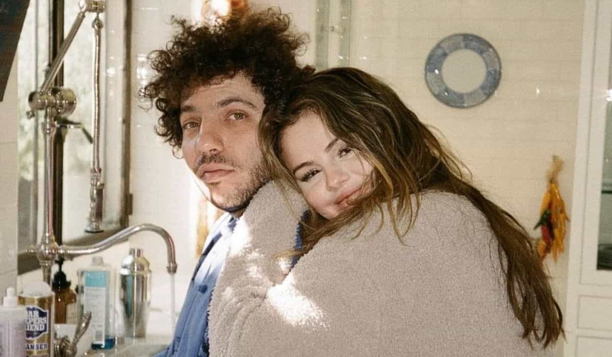 Selena Gomez gera polêmica ao postar foto