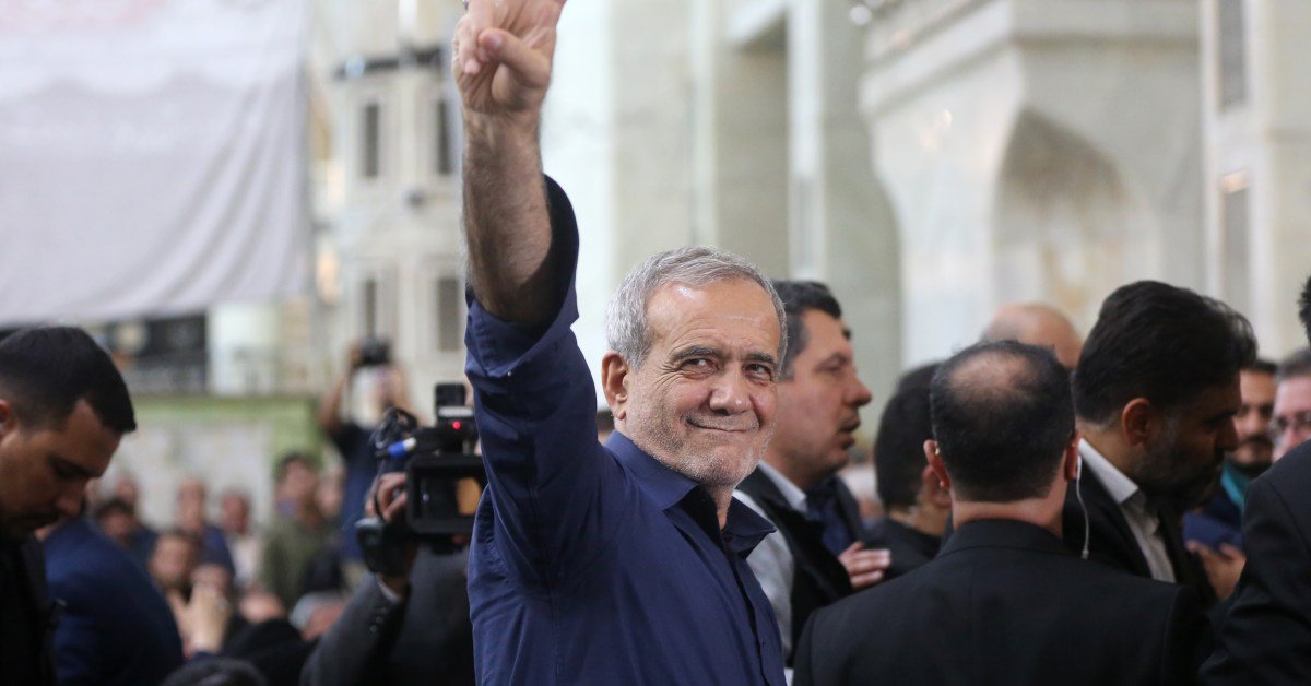 Novo presidente do Irã com limitações para mudar o país