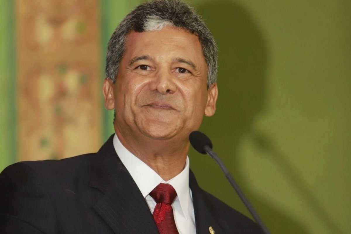 Vivaldo Amaral discute nova Lei de Abuso de Autoridade Policial.