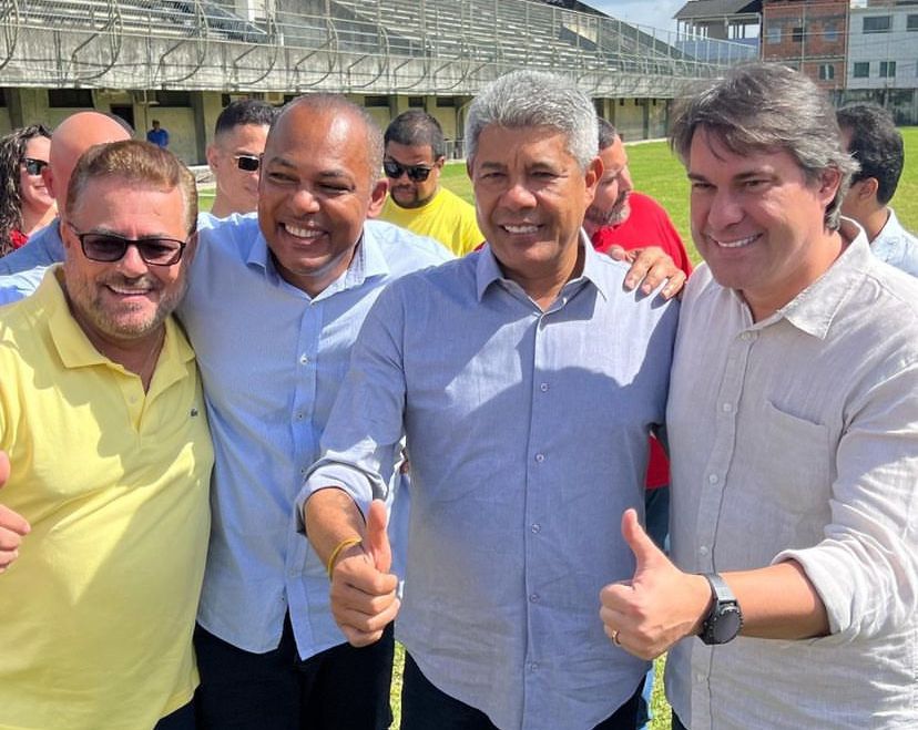 Em Madre de Deus, Jerônimo recebe apoio de ex-prefeito eleitor de ACM Neto