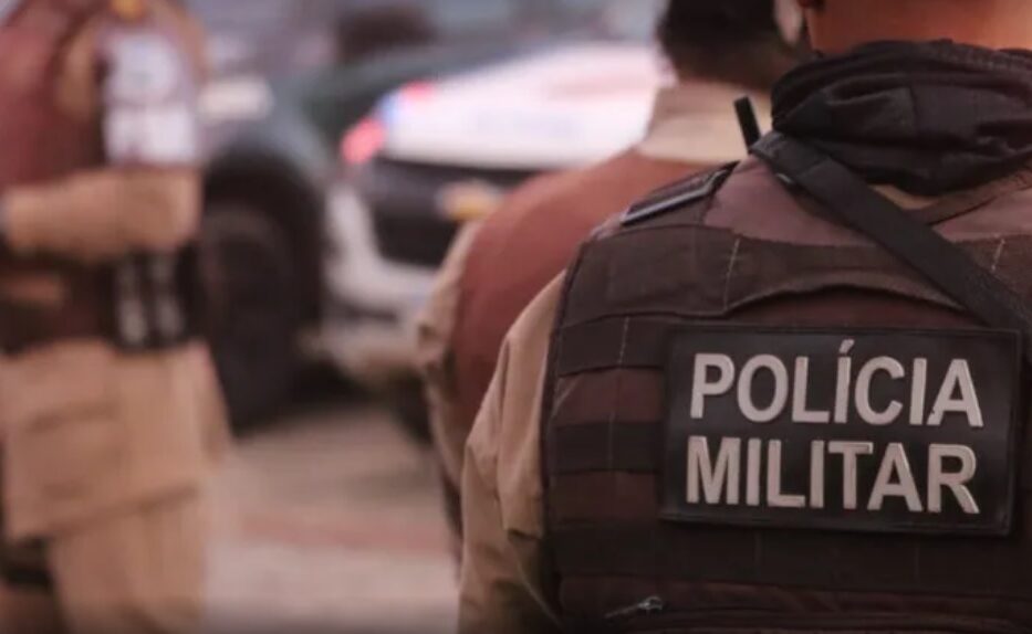 Polícia prende traficantes em Simões Filho