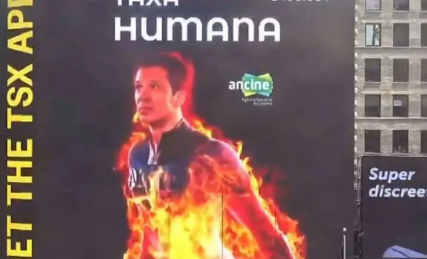Painel na Times Square exibe "meme" de Fernando Haddad como "Taxa Humana"