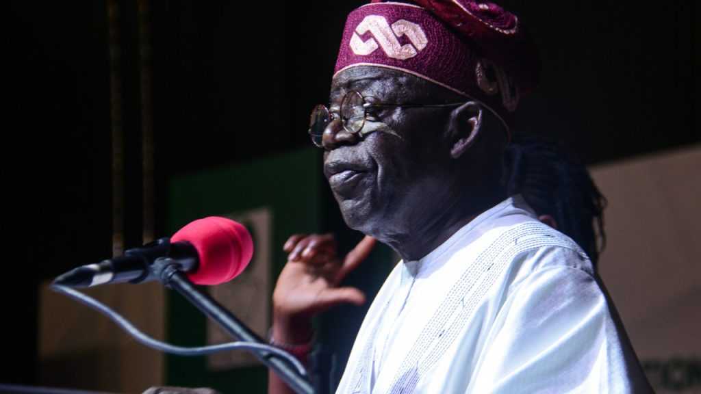 Apelo do presidente nigeriano para o fim dos protestos contra o alto custo de vida