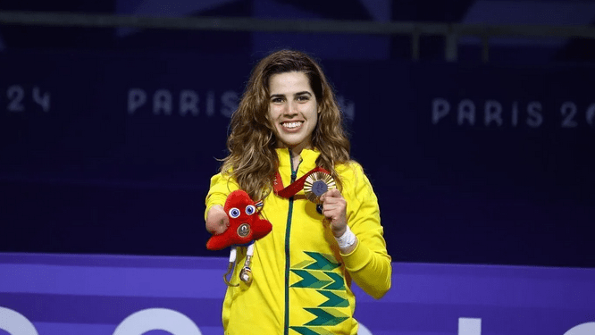Brasil brilha no atletismo e no taekwondo no 2º dia das Paralimpíadas