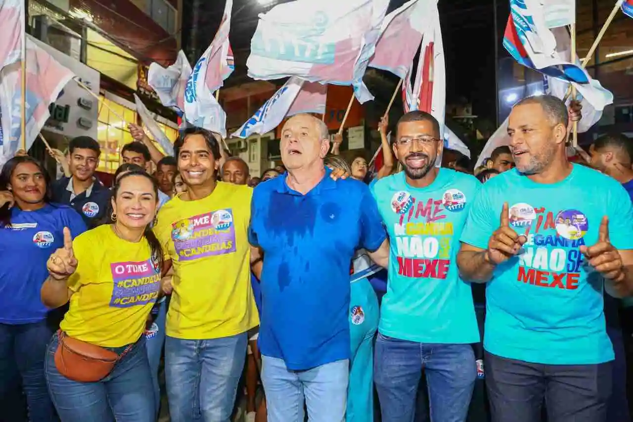 Gil Soares inaugura comitê e emociona em primeiro dia de campanha eleitoral