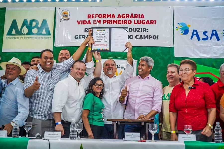 Jerônimo sanciona Lei da Agroecologia e Produção Orgânica na Bahia
