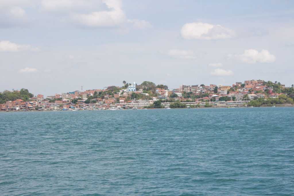 Mulher morre após cair de moto aquática enquanto passeava com o companheiro na Ilha de Maria Guarda