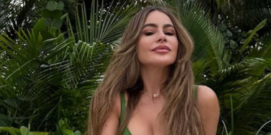 Sofia Vergara precisou cobrir suas curvas para não atrapalhar gravação de “Griselda”