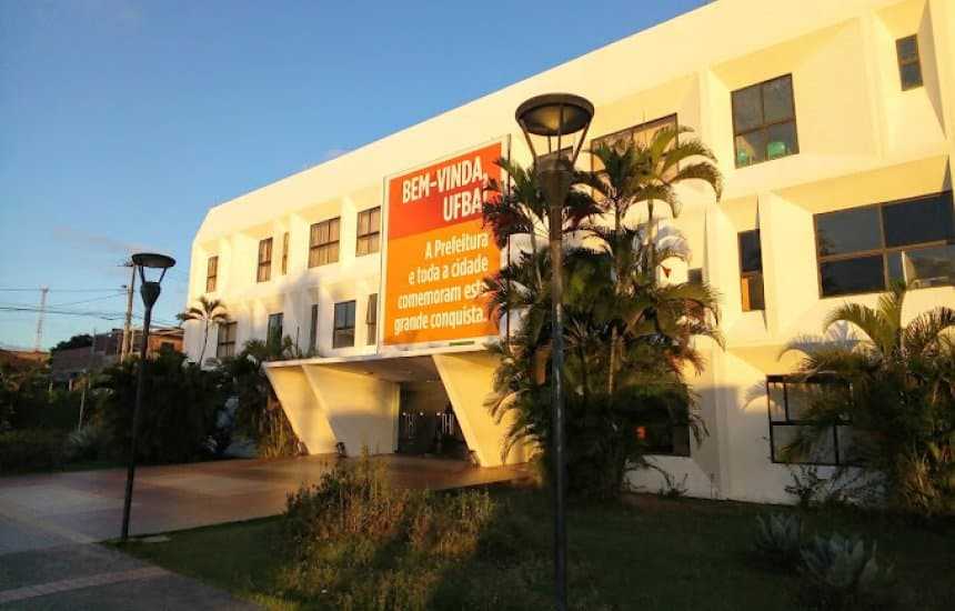 UFBA Camaçari oferece vagas para professor substituto