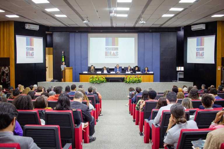 Juntas pelo Empreendedorismo: MDIC, MEMP e Ministério das Mulheres lançam Elas Empreendem