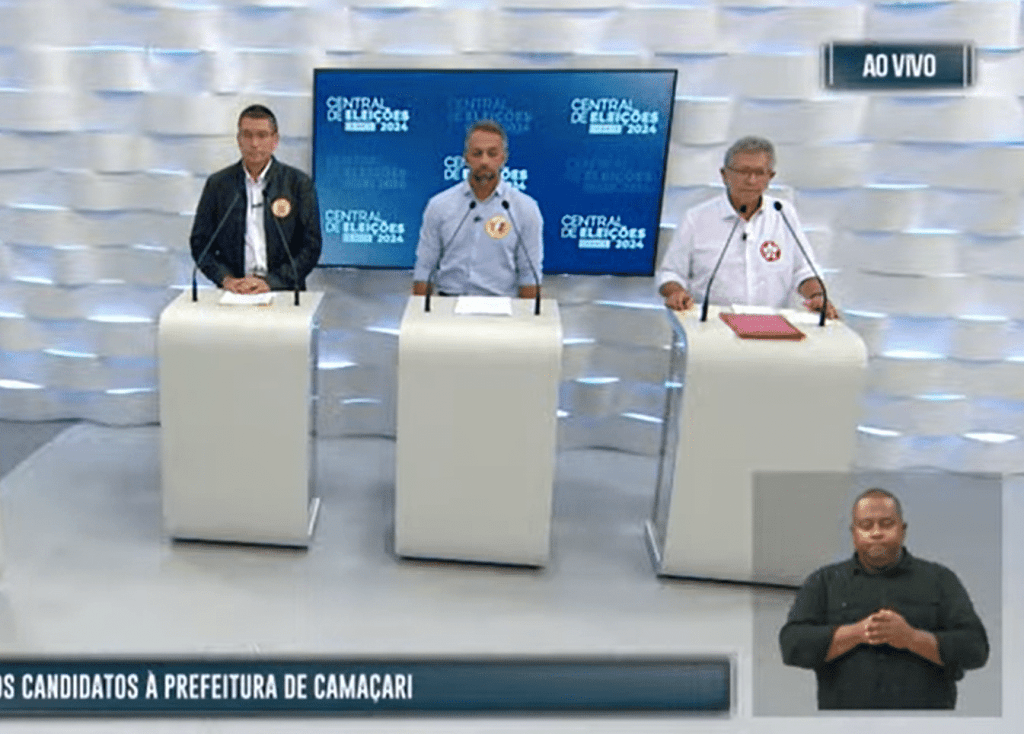 Candidatos debatem na Rede Bahia em Camaçari.