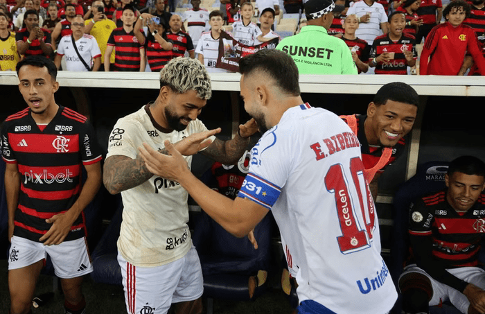 Everton Ribeiro diz que "as portas do Bahia estão abertas" para Gabigol