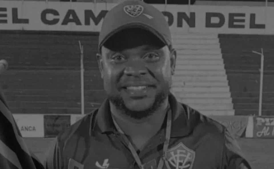 Massagista do Vitória, Paulo Alberto morre aos 41 anos