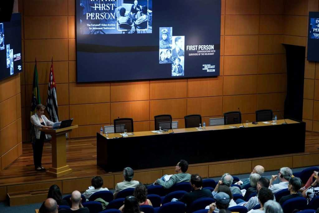 Reflexão sobre o trauma e sofrimento histórico das comunidades judaicas: Pesquisadora analisa impactos do passado.