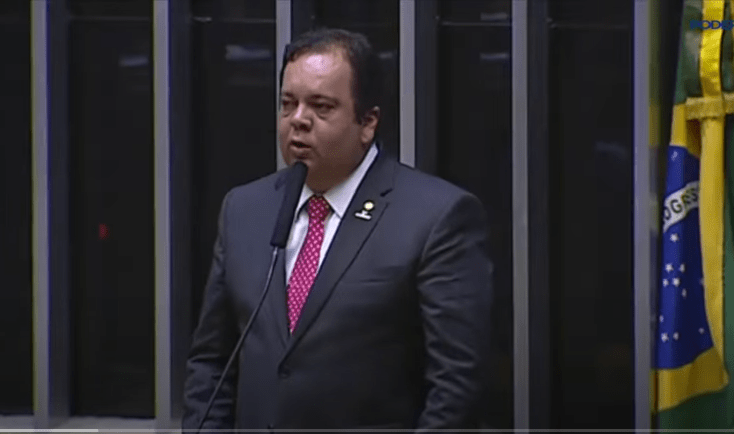 Elmar diz não poder apoiar projeto de anistia aos condenados pelo 8 de janeiro