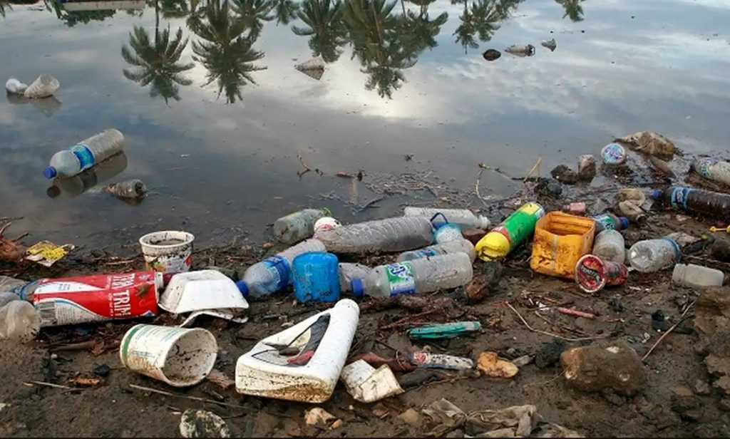 Como a tributação pode incentivar a reciclagem e reduzir a produção de resíduos, conforme aponta pesquisa