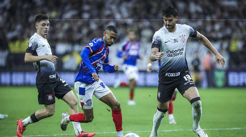 Corinthians vence Bahia por 3 a 0 e complica situação do tricolor na luta pela Libertadores