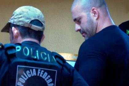 Quatro dias após ser colocado em liberdade condicional, Daniel Silveira é preso pela PF por descumpri medidas