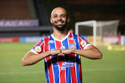 Santos está próximo de anunciar a contratação de Thaciano, do Bahia