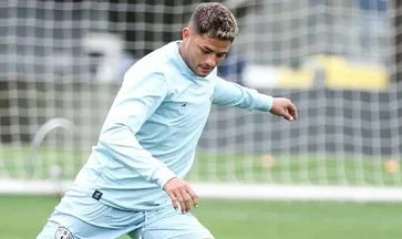 Vitória contrata volante Val Soares, ex-Marítimo, para 2025