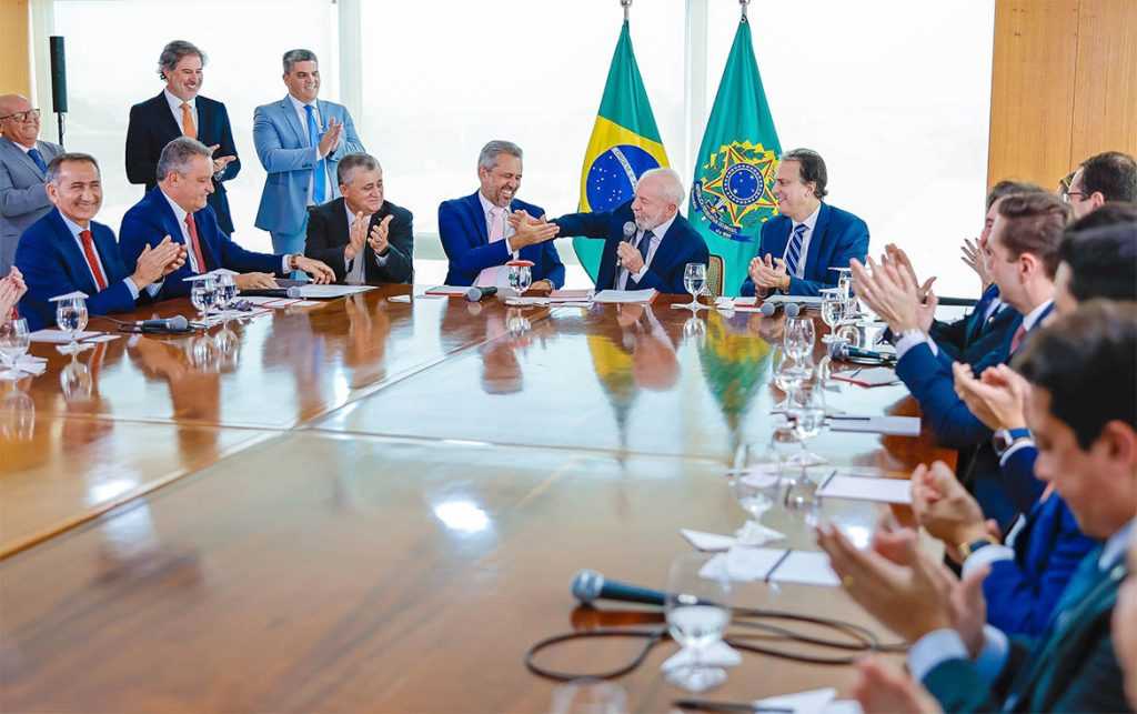 Expansão histórica: BNDES libera R$ 1,2 bi para duplicação do Eixão das Águas