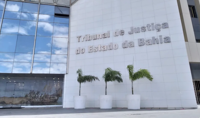 Justiça suspende decisão que estabelecia nova posse de prefeita e vice de Ipiaú