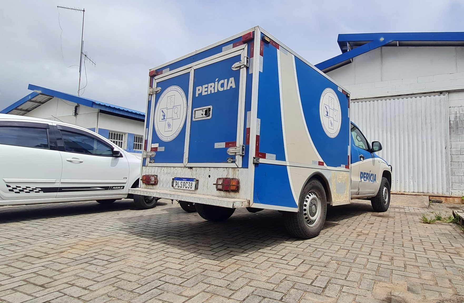 Homem encontrado morto em casa em Camaçari.
