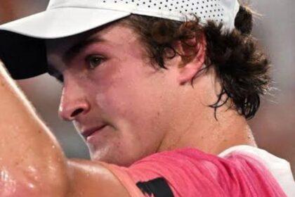 Revelação do tênis brasileiro, João Fonseca é eliminado no Australian Open, mas mostra que tem trajetória de conquistas pela frente