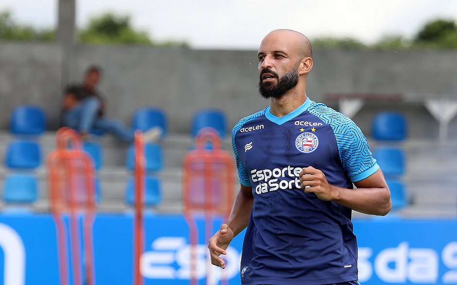 Thaciano se despede do Bahia em postagem nas redes sociais