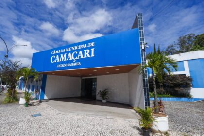 Vereadores aprovam reajuste salarial dos professores em Camaçari