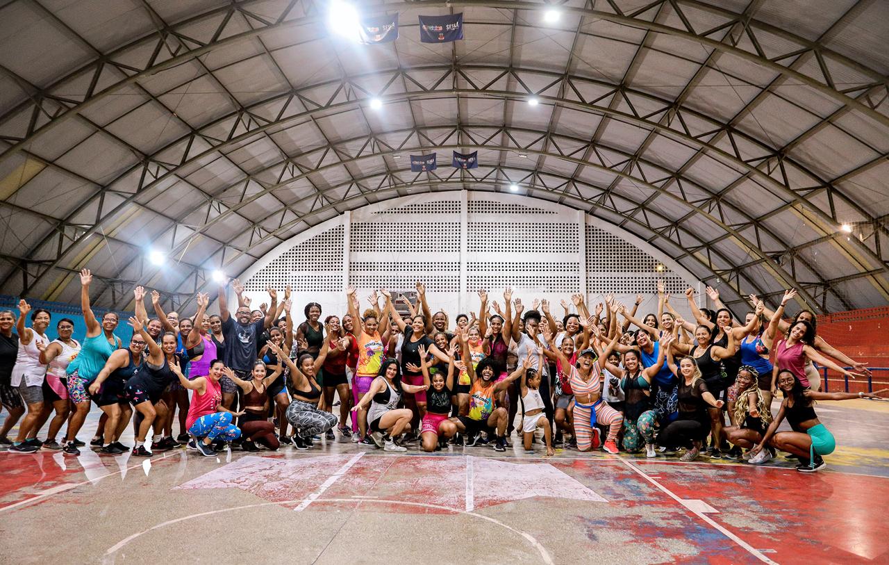 Dança cidade: ritmos contagiantes invadem candeias Dança Cidade: Ritmos contagiantes invadem Candeias