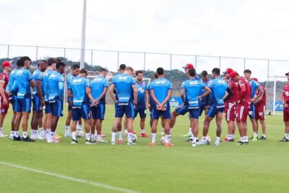 Bahia encara Juazeirense com time alternativo neste sábado (22)