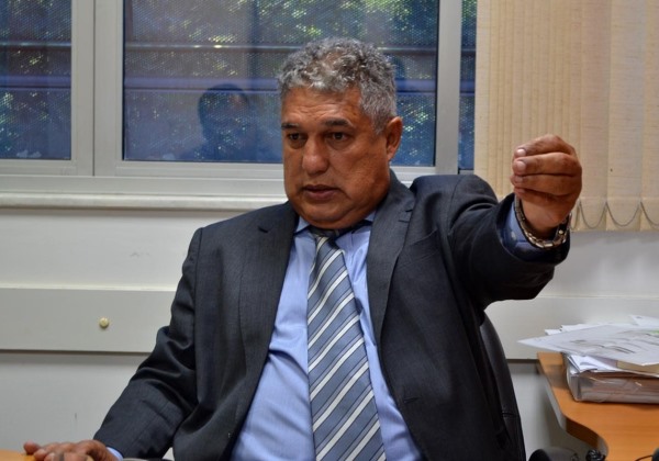 Após "sacrifício", Rosemberg Pinto é reconduzido à liderança do governo na Assembleia