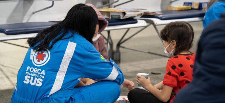 Força Nacional do SUS promove atendimento humanizado a repatriados