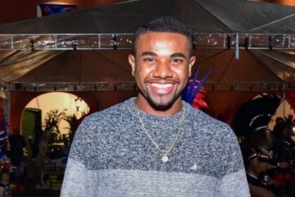 Flores para Elas: Davi Britto Surpreende em Restaurante Neste Sábado