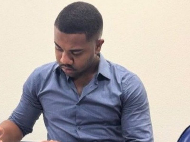 Sócrates Inspira Davi Brito: Aula de Filosofia Surpreendente