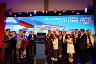 Estado investe na atração de investimentos e recepciona a fábrica de flocão de milho São Braz na Bahia