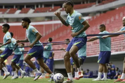 Brasil e Argentina se enfrentam nesta terça-feira pelas Eliminatórias da Copa