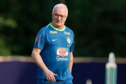 Presidente da CBF se reunirá com Dorival Júnior na sexta-feira para definir futuro da seleção