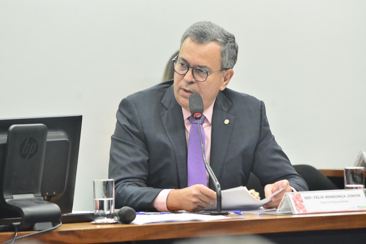 Félix Mendonça assume cadeira de titular da Comissão de Constituição e Justiça, a mais importante da Câmara
