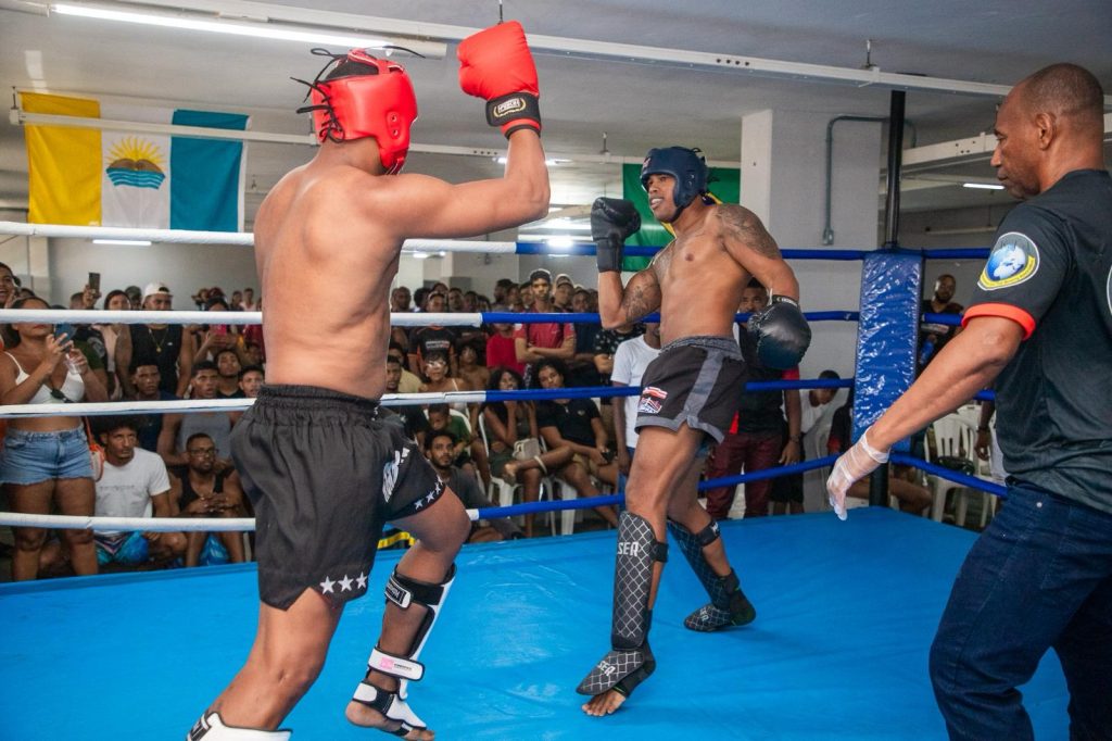 Madre de Deus realiza 1ª Etapa do Circuito Baiano de Kickboxing