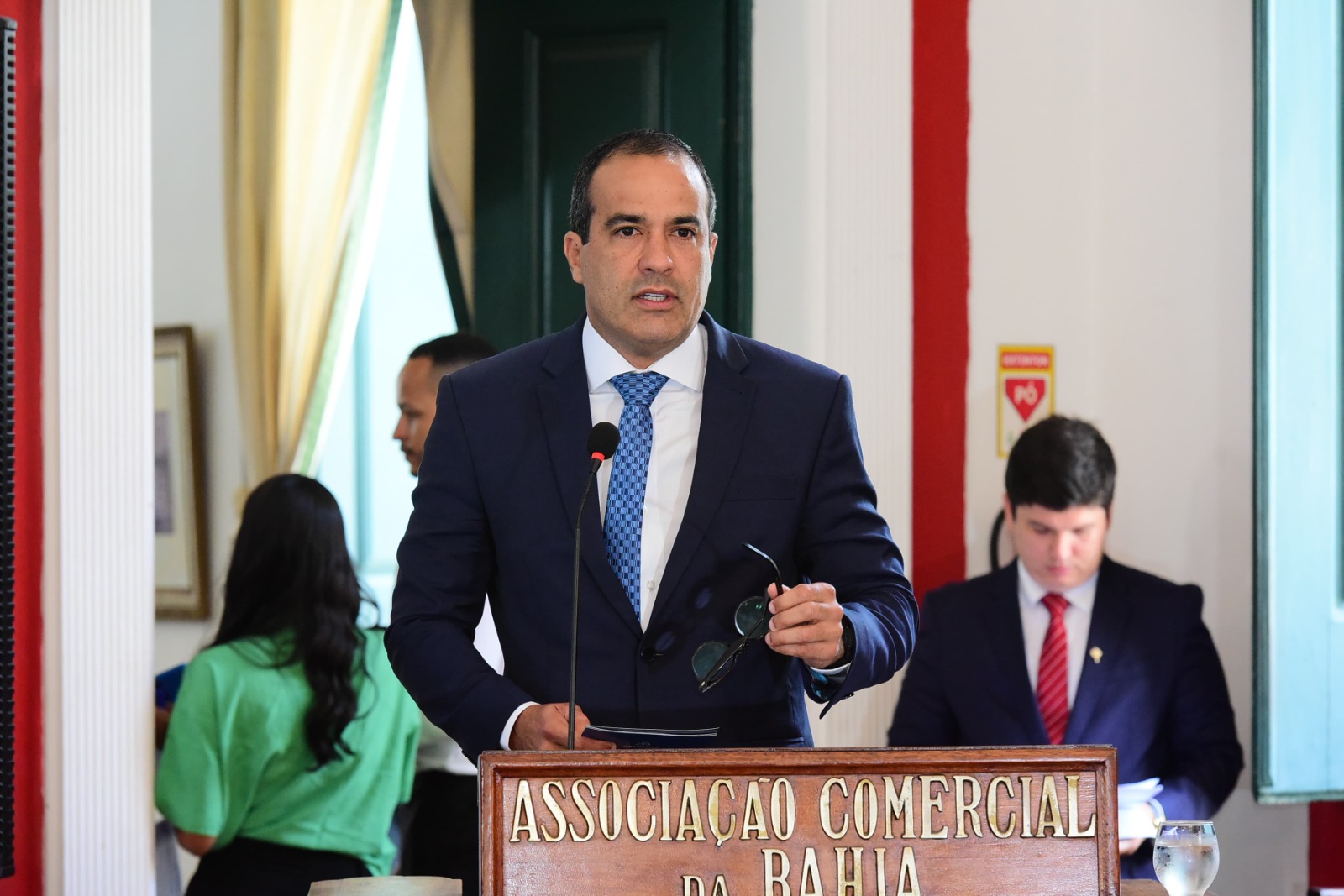 Prefeito Bruno Reis destaca Salvador como polo de oportunidades e negócios em encontro de associações comerciais