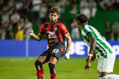 Vitória estreia com derrota para o Juventude na Série A