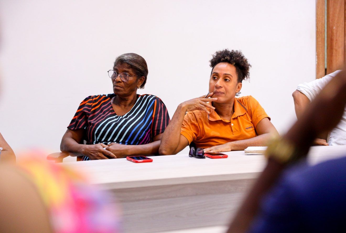 Prefeito de Candeias anuncia novo estacionamento e melhorias no entorno da central