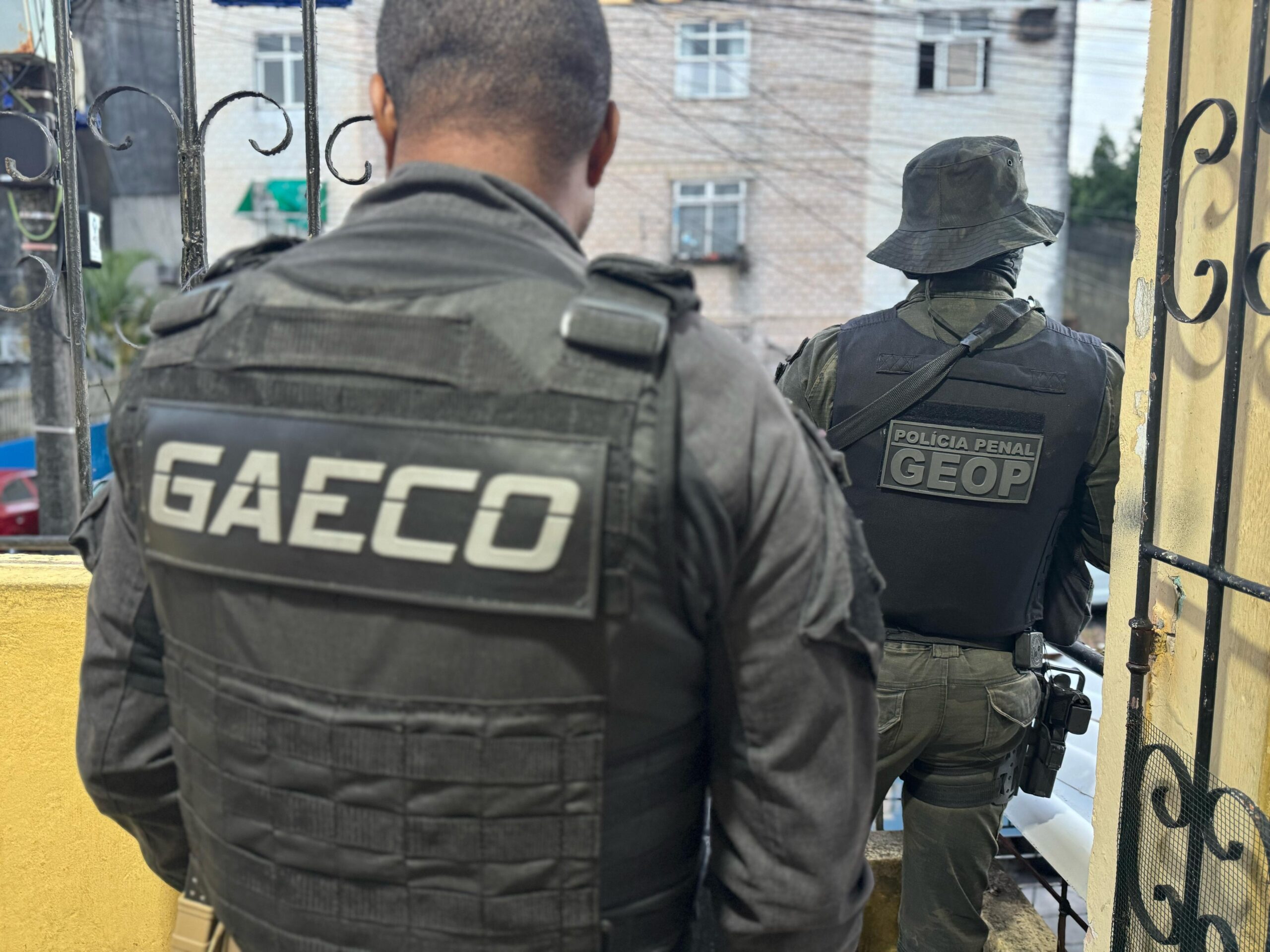 Justiça afasta policial penal da 'Operação Falta Grave' a pedido do MPBA