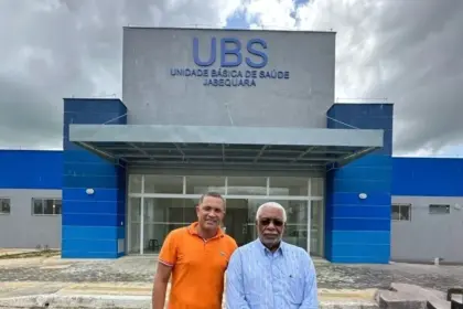 Prefeito Antônio Calmon e Vereador Pita de Gal acompanham obras no bairro da Jabequara, em São Francisco do Conde
