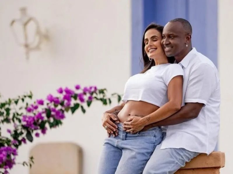 Thiaguinho Emocionado ao Ver Ultrassom do Primeiro Filho!