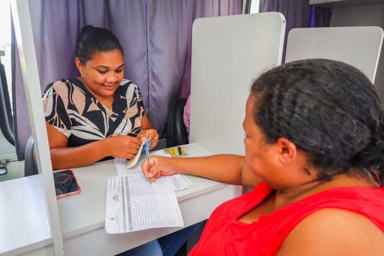 Candeias: entrega dos tickets da santa cesta até 11 de abril, beneficiando mais de 20 mil famílias Candeias: Entrega dos Tickets da Santa Cesta até 11 de abril, beneficiando mais de 20 mil famílias